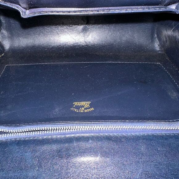 Gucci Blue and Gold Shoulder Bag with Signature Design - Picture 7 of 11